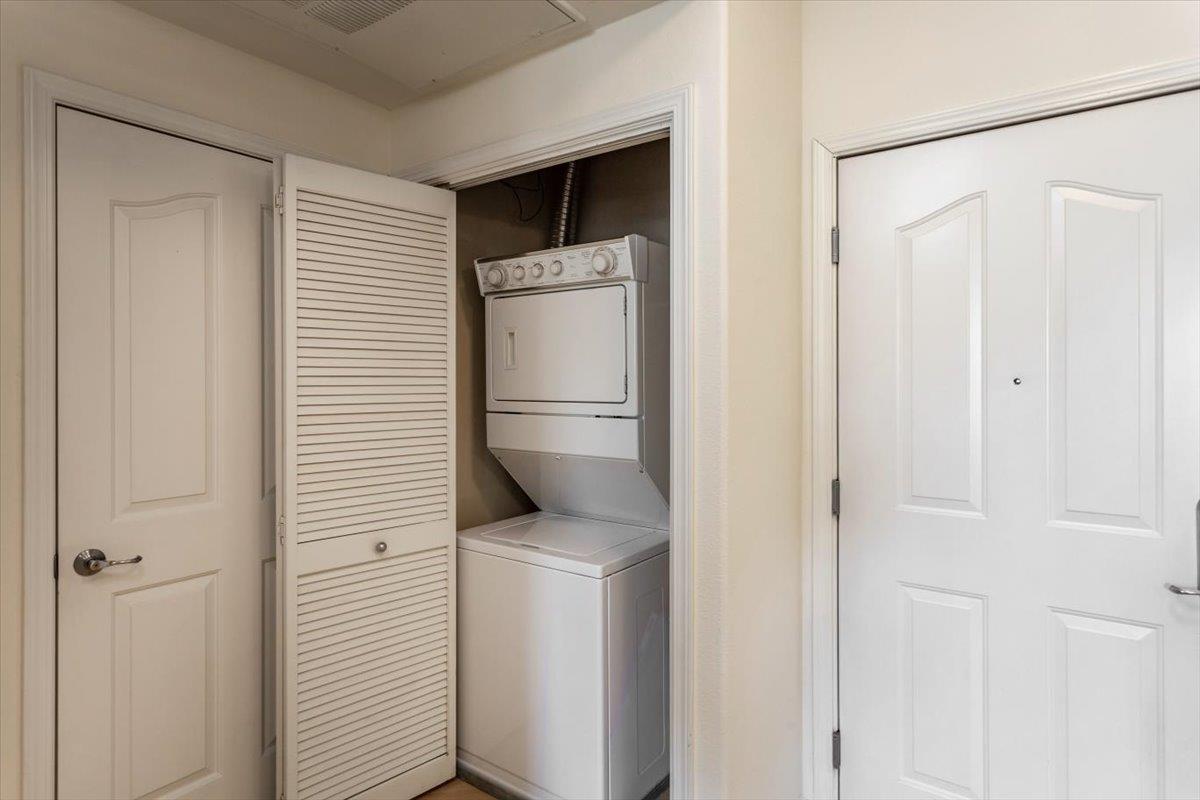 Detail Gallery Image 10 of 21 For 801 S Winchester Blvd #4100,  San Jose,  CA 95128 - 1 Beds | 1 Baths