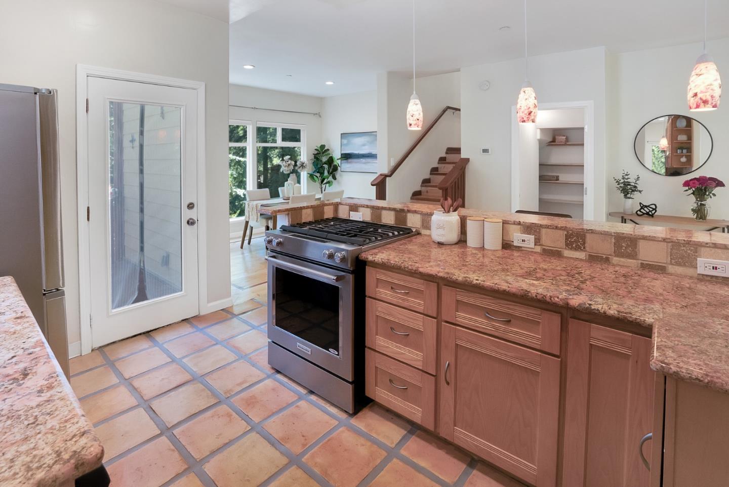 Detail Gallery Image 9 of 46 For 235 Reynolds Dr, Boulder Creek,  CA 95006 - 3 Beds | 2/1 Baths