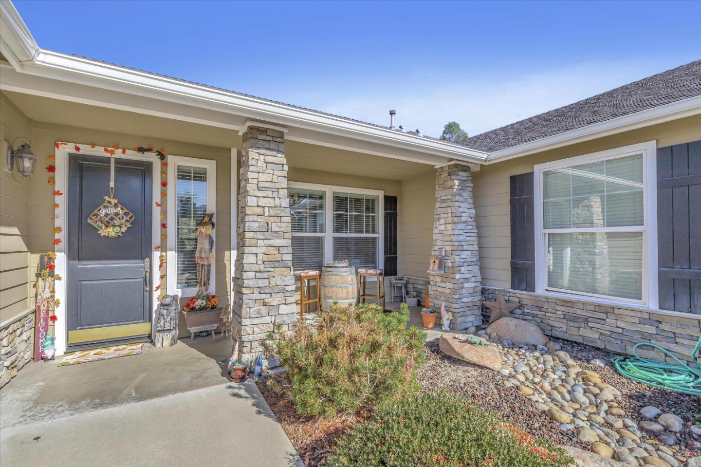 Detail Gallery Image 3 of 43 For 46347 Opah Dr, Ahwahnee,  CA 93601 - 4 Beds | 2/1 Baths