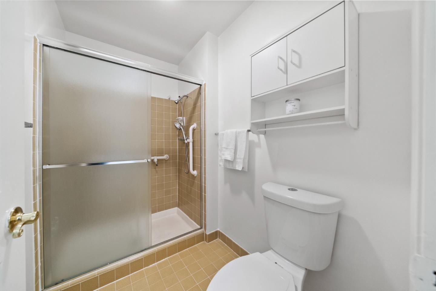 Detail Gallery Image 22 of 39 For 35 W 28th Ave #302,  San Mateo,  CA 94403 - 2 Beds | 2 Baths