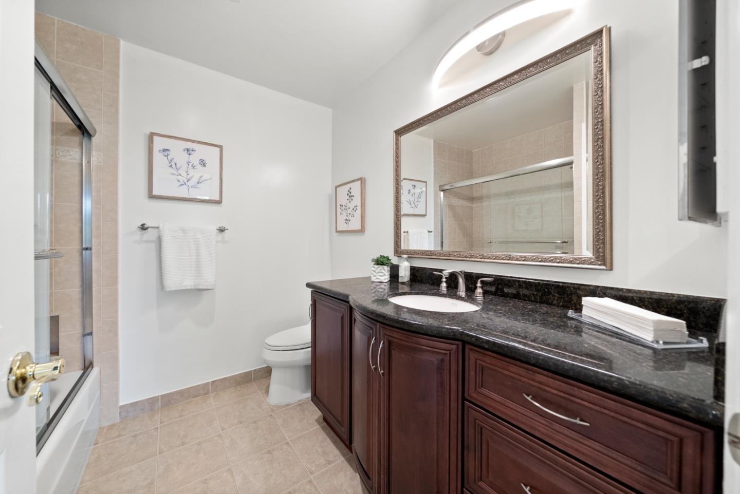 Detail Gallery Image 24 of 39 For 35 W 28th Ave #302,  San Mateo,  CA 94403 - 2 Beds | 2 Baths