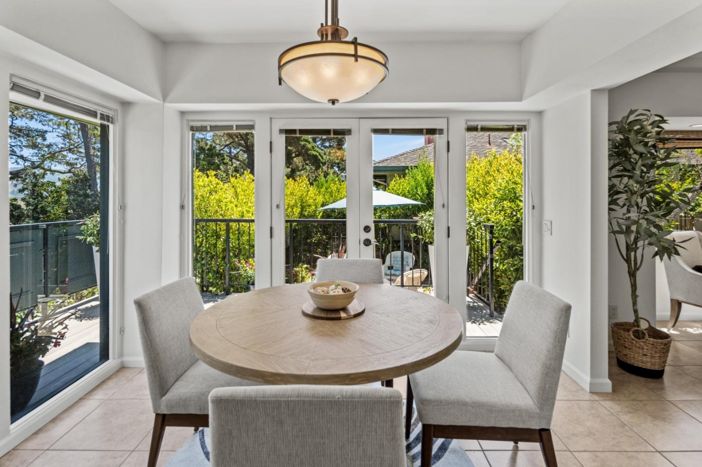 Detail Gallery Image 14 of 59 For 1 Del Mesa Carmel, Carmel,  CA 93923 - 2 Beds | 2 Baths