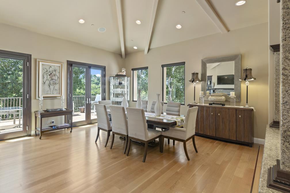 Detail Gallery Image 11 of 43 For 25950 Colt Ln, Carmel Valley,  CA 93924 - 3 Beds | 3/1 Baths