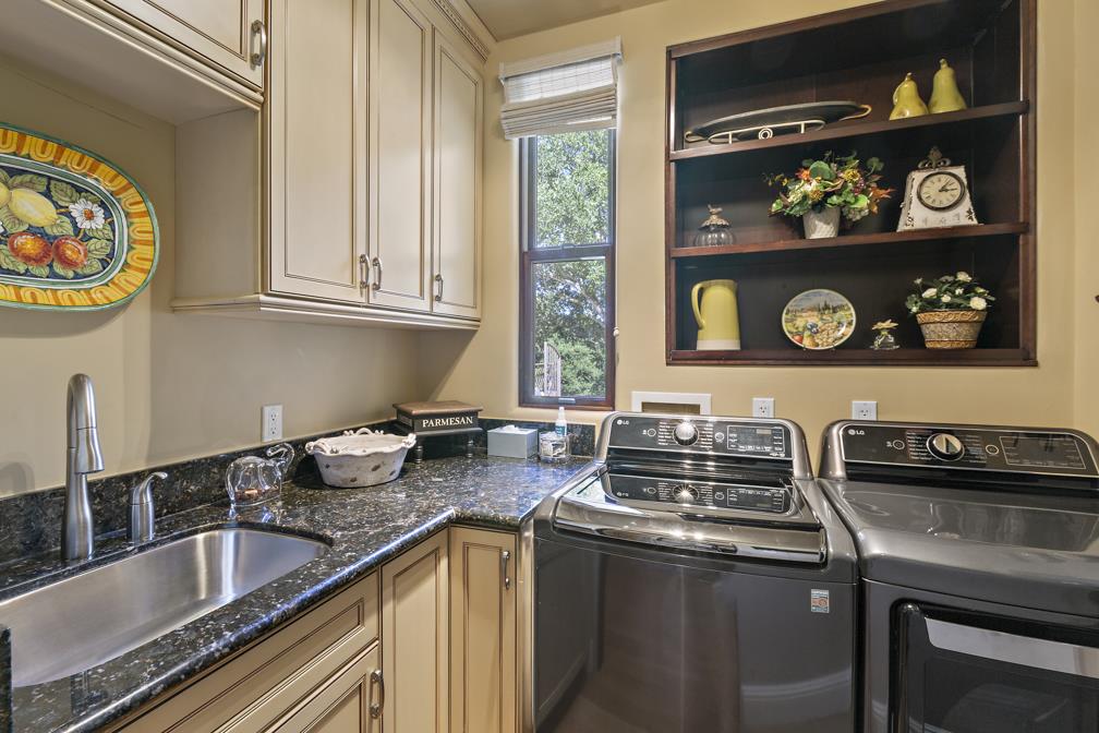 Detail Gallery Image 18 of 43 For 25950 Colt Ln, Carmel Valley,  CA 93924 - 3 Beds | 3/1 Baths