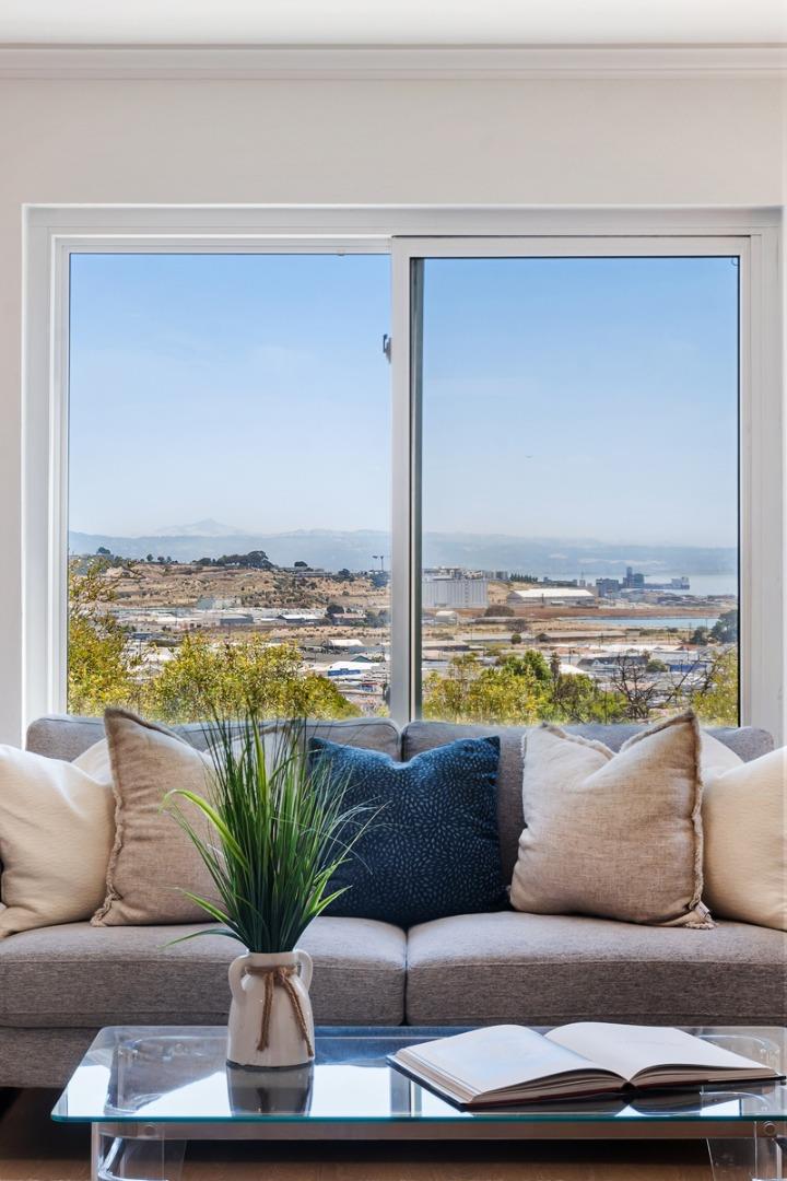 Detail Gallery Image 5 of 19 For 3336 San Bruno Ave #103,  San Francisco,  CA 94134 - 1 Beds | 1 Baths