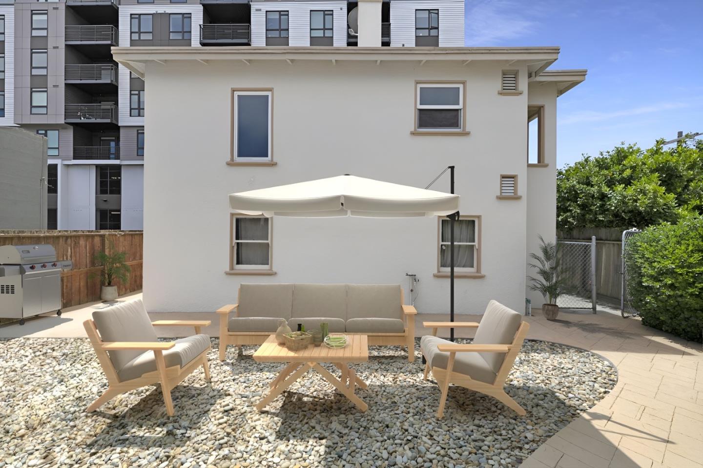 Detail Gallery Image 6 of 56 For 227 Lux Ave, South San Francisco,  CA 94080 - 5 Beds | 2 Baths