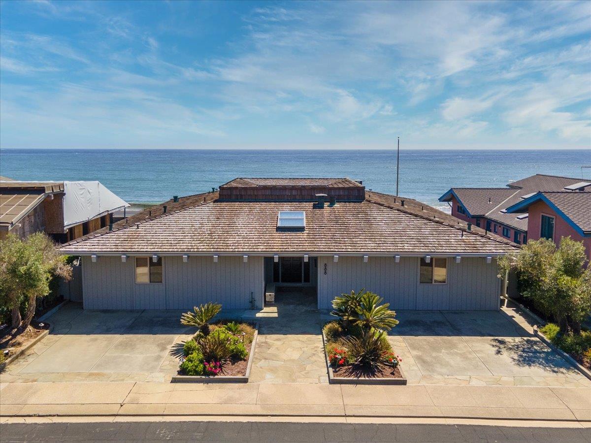 Detail Gallery Image 10 of 75 For 888 via Gaviota, Aptos,  CA 95003 - 5 Beds | 4/1 Baths