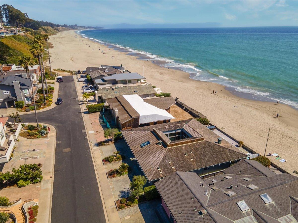 Detail Gallery Image 7 of 75 For 888 via Gaviota, Aptos,  CA 95003 - 5 Beds | 4/1 Baths