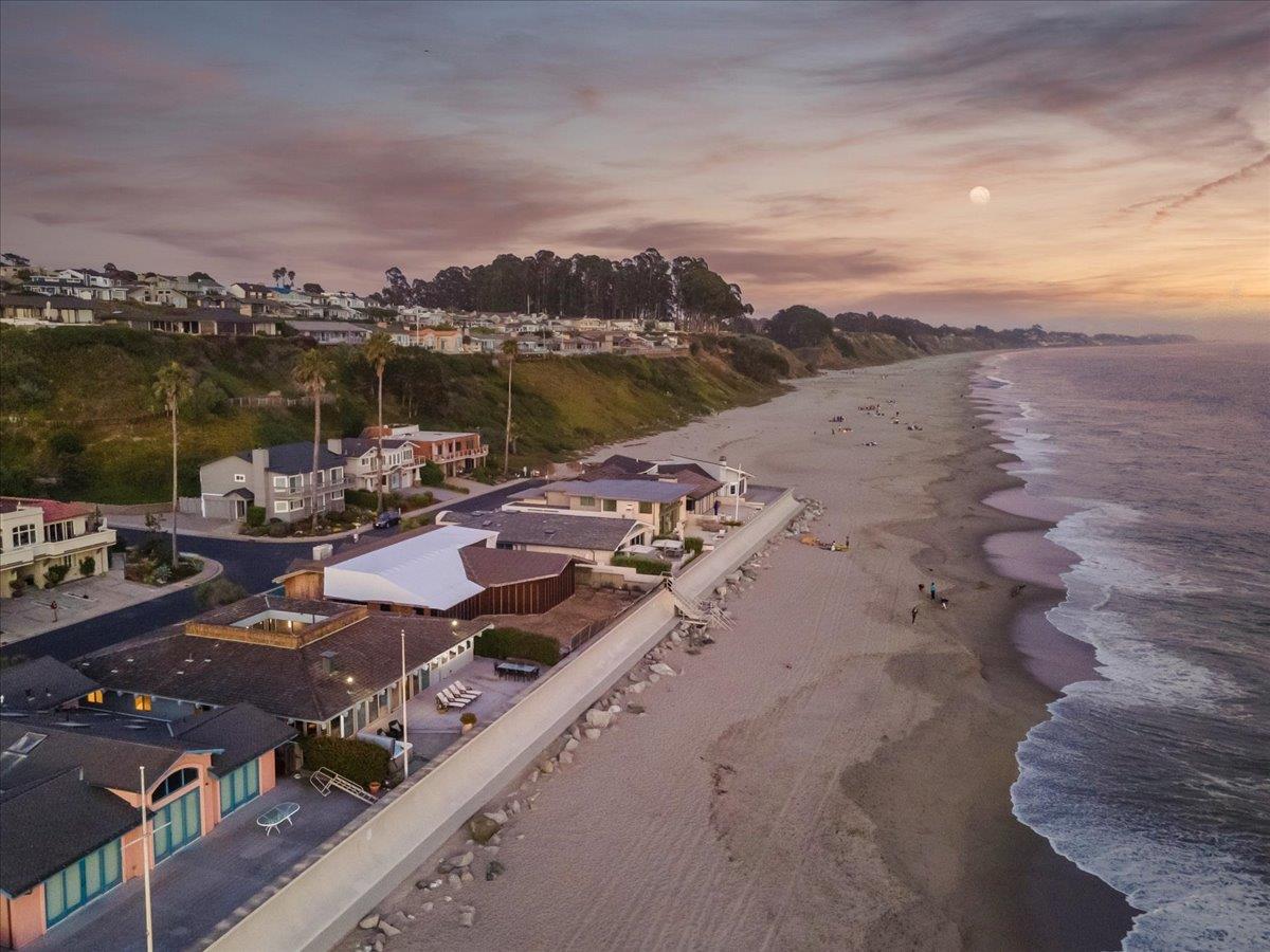 Detail Gallery Image 74 of 75 For 888 via Gaviota, Aptos,  CA 95003 - 5 Beds | 4/1 Baths