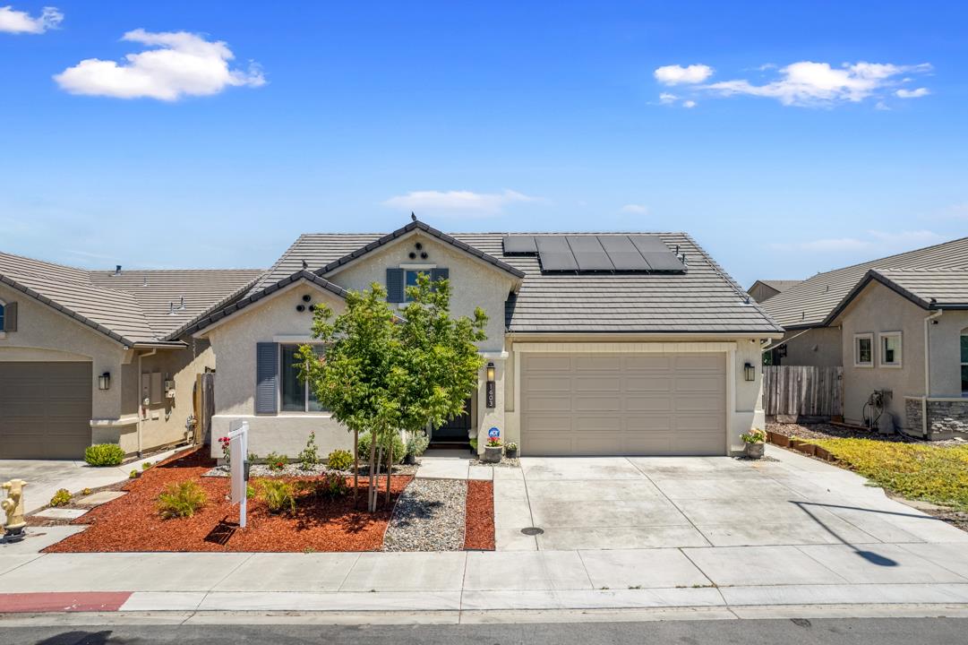 Detail Gallery Image 1 of 42 For 1603 Clover Ct, Hollister,  CA 95023 - 3 Beds | 2 Baths