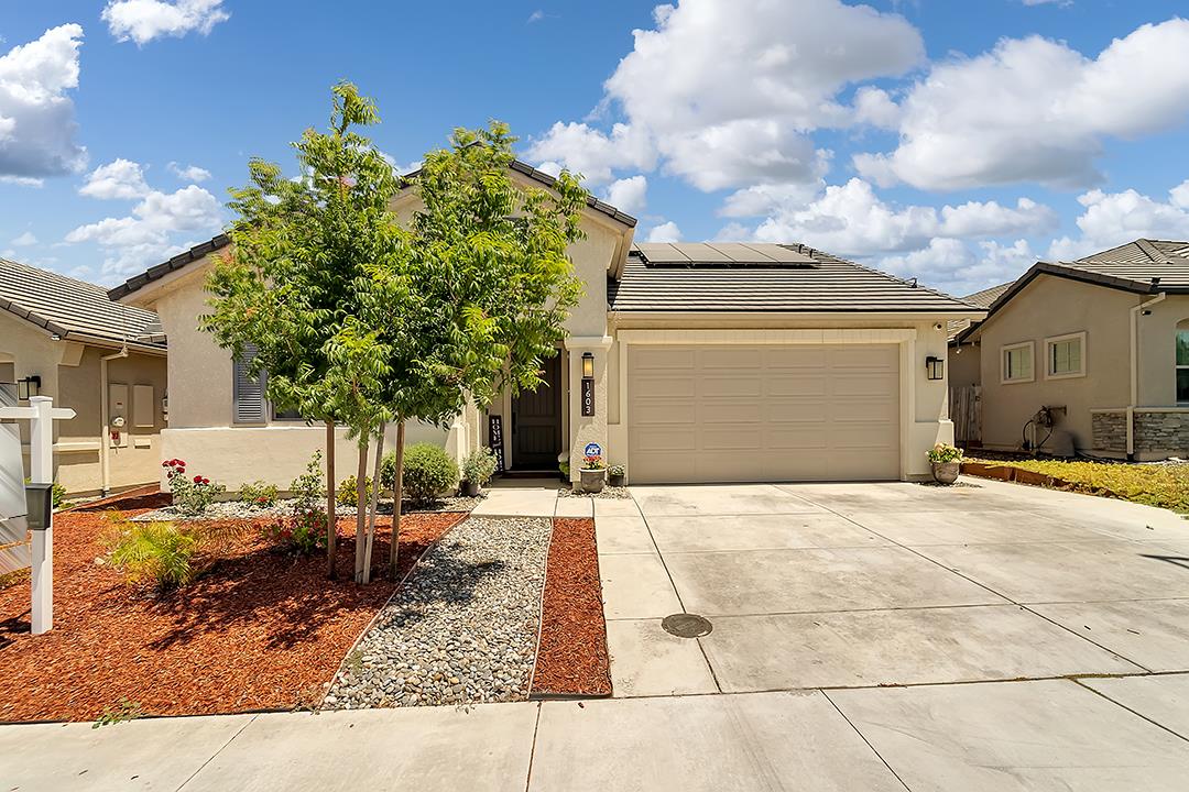 Detail Gallery Image 5 of 42 For 1603 Clover Ct, Hollister,  CA 95023 - 3 Beds | 2 Baths