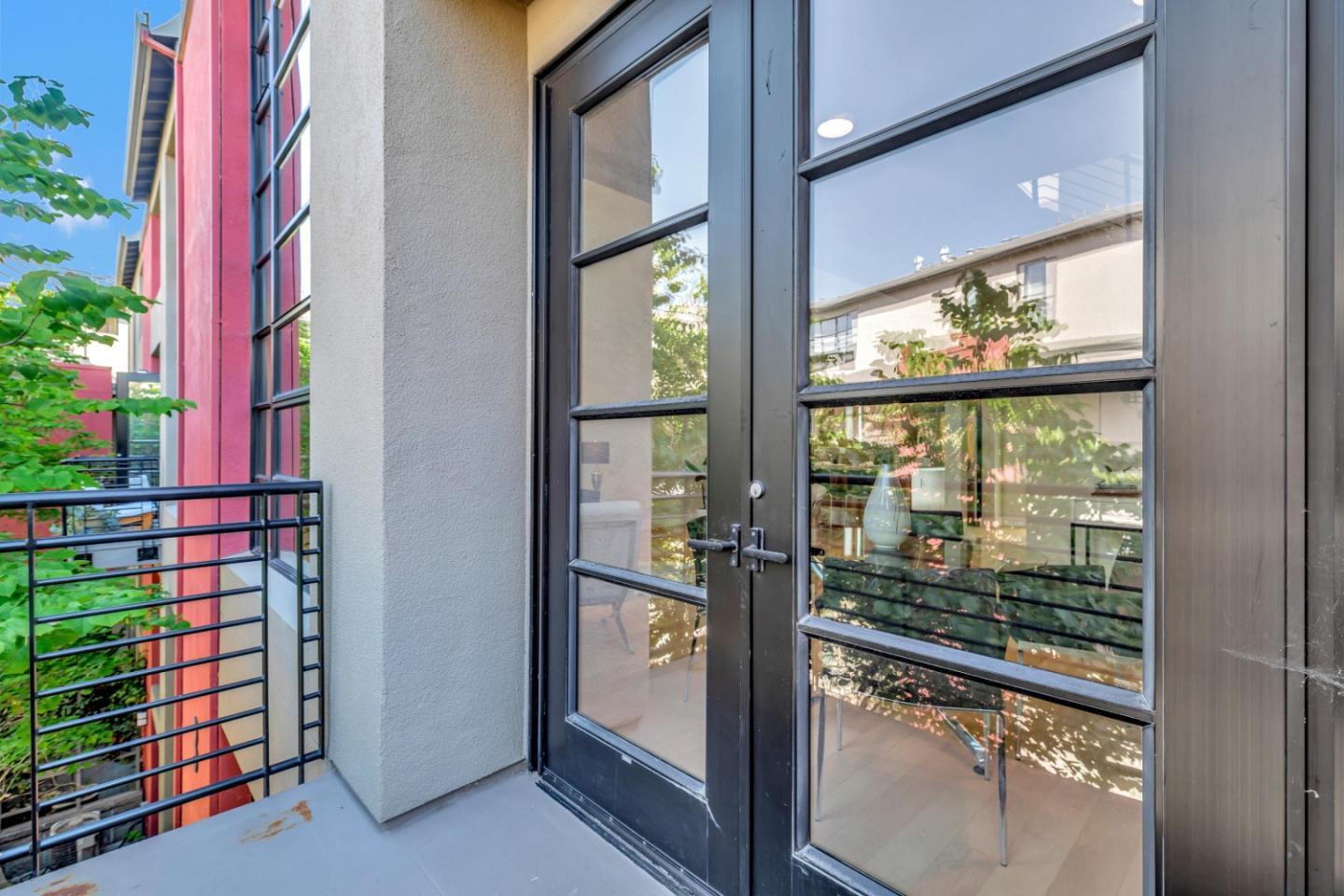 Detail Gallery Image 30 of 48 For 350 E Mission St #203,  San Jose,  CA 95112 - 1 Beds | 1/1 Baths