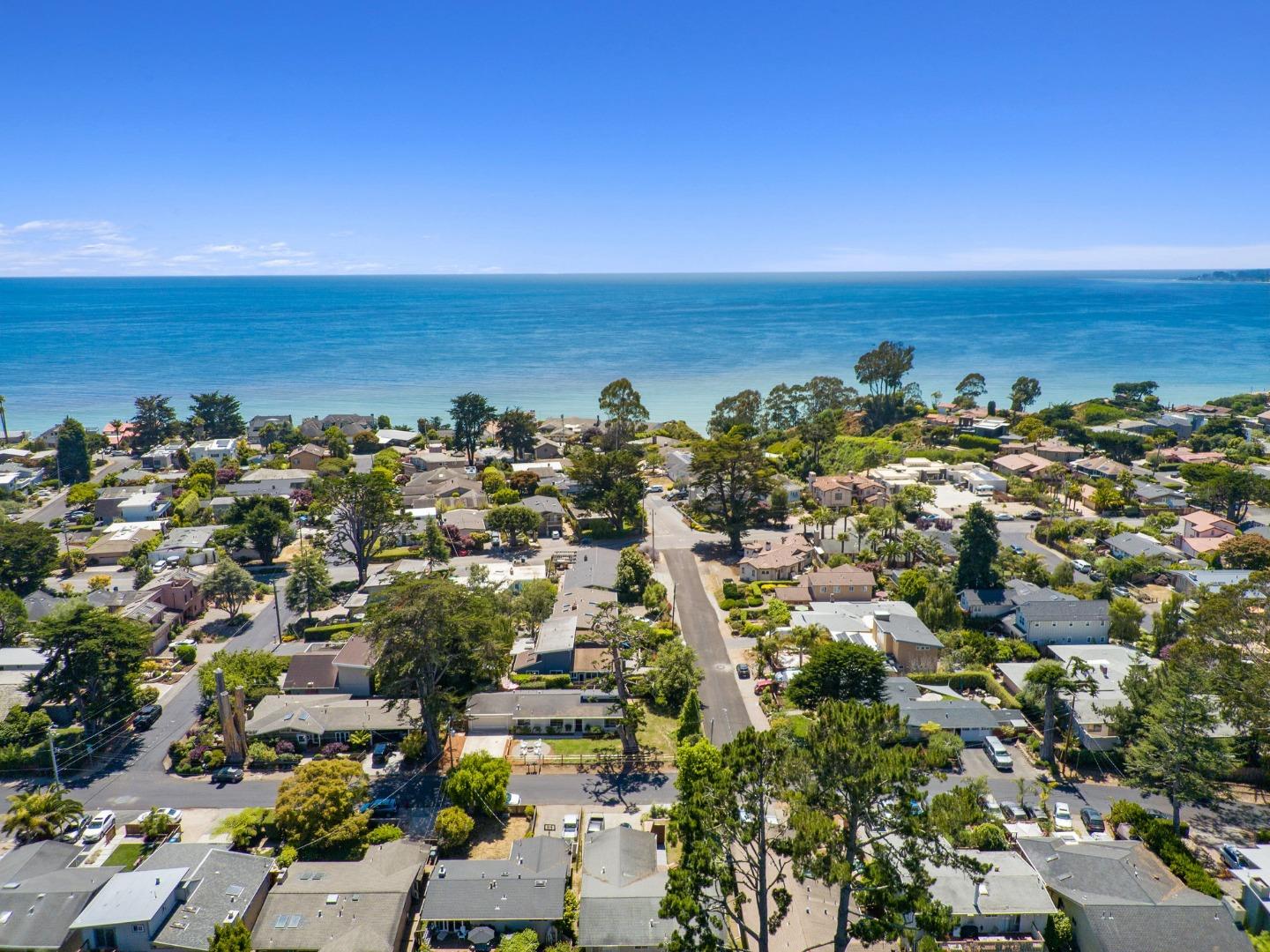 Detail Gallery Image 40 of 40 For 510 Townsend Dr, Aptos,  CA 95003 - 2 Beds | 2 Baths