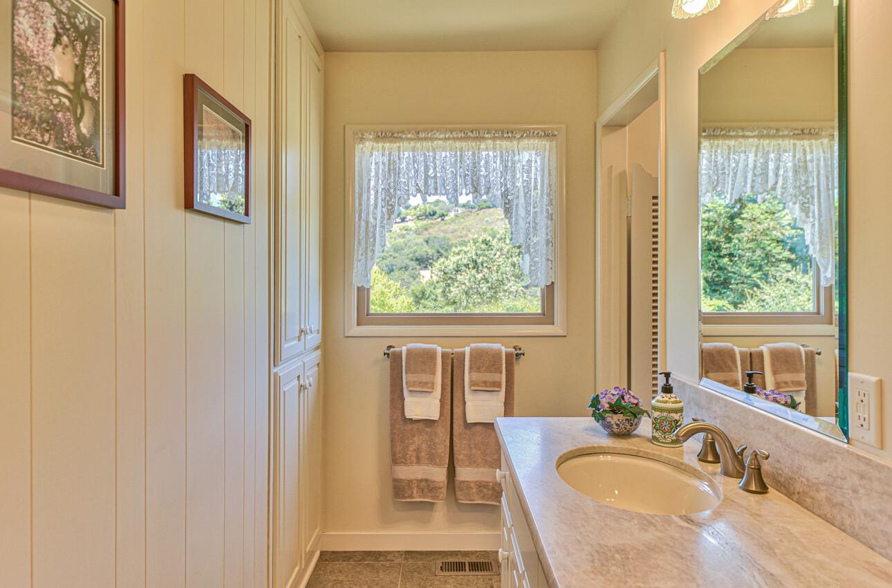 Detail Gallery Image 52 of 78 For 90 Corral De Tierra Ter, Salinas,  CA 93908 - 4 Beds | 2/1 Baths