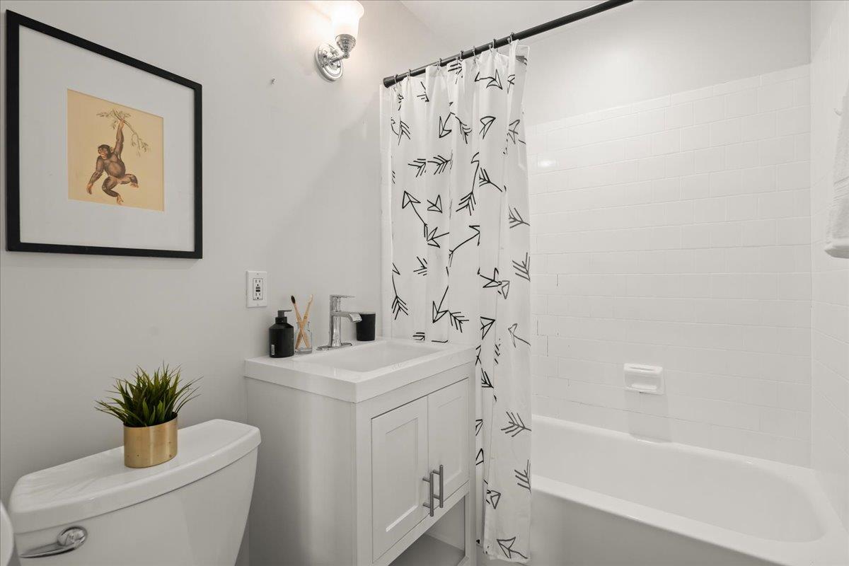 Detail Gallery Image 14 of 22 For 1783 Reinelt Ave, Santa Cruz,  CA 95062 - – Beds | – Baths