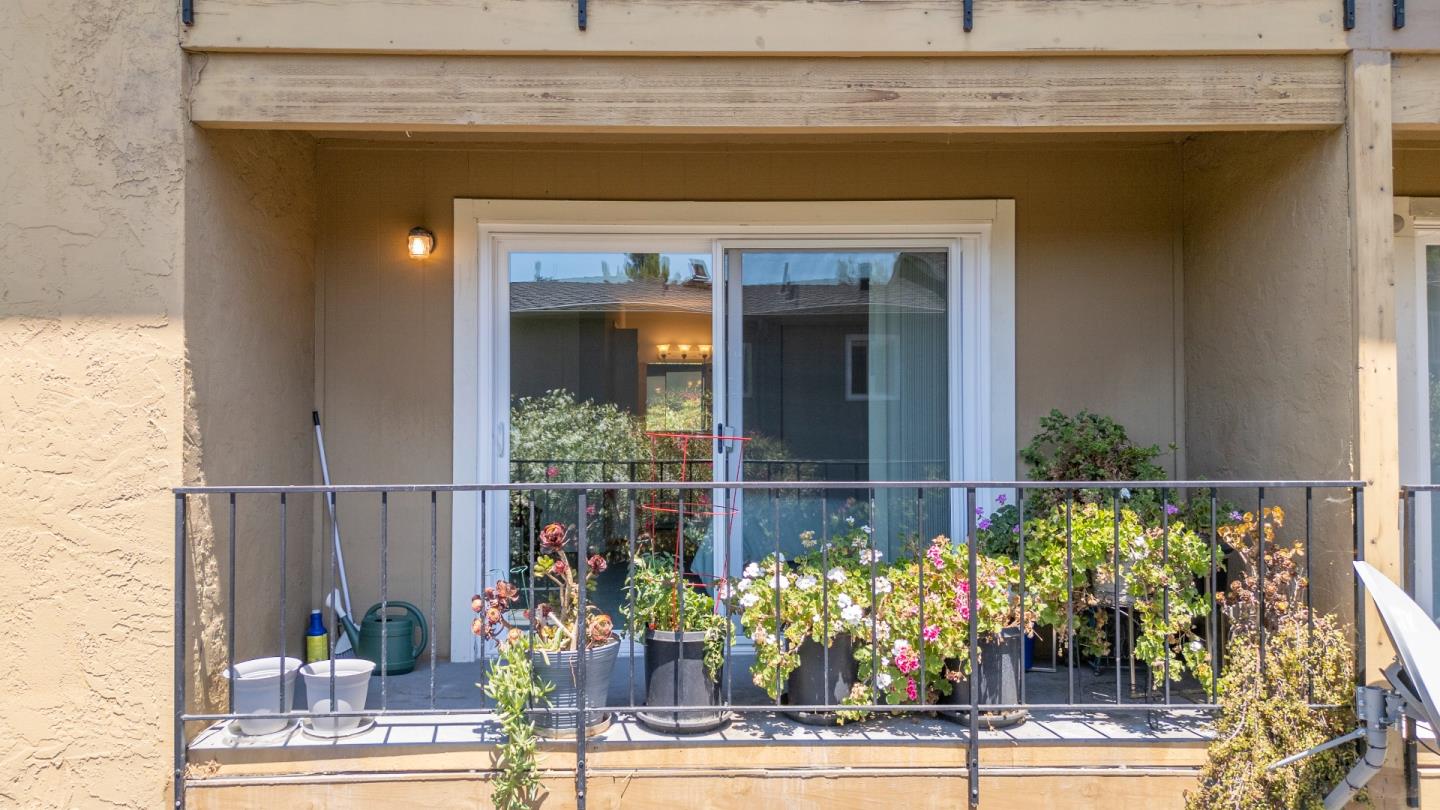 Detail Gallery Image 20 of 57 For 420 Alberto Way #52,  Los Gatos,  CA 95032 - 2 Beds | 2/1 Baths