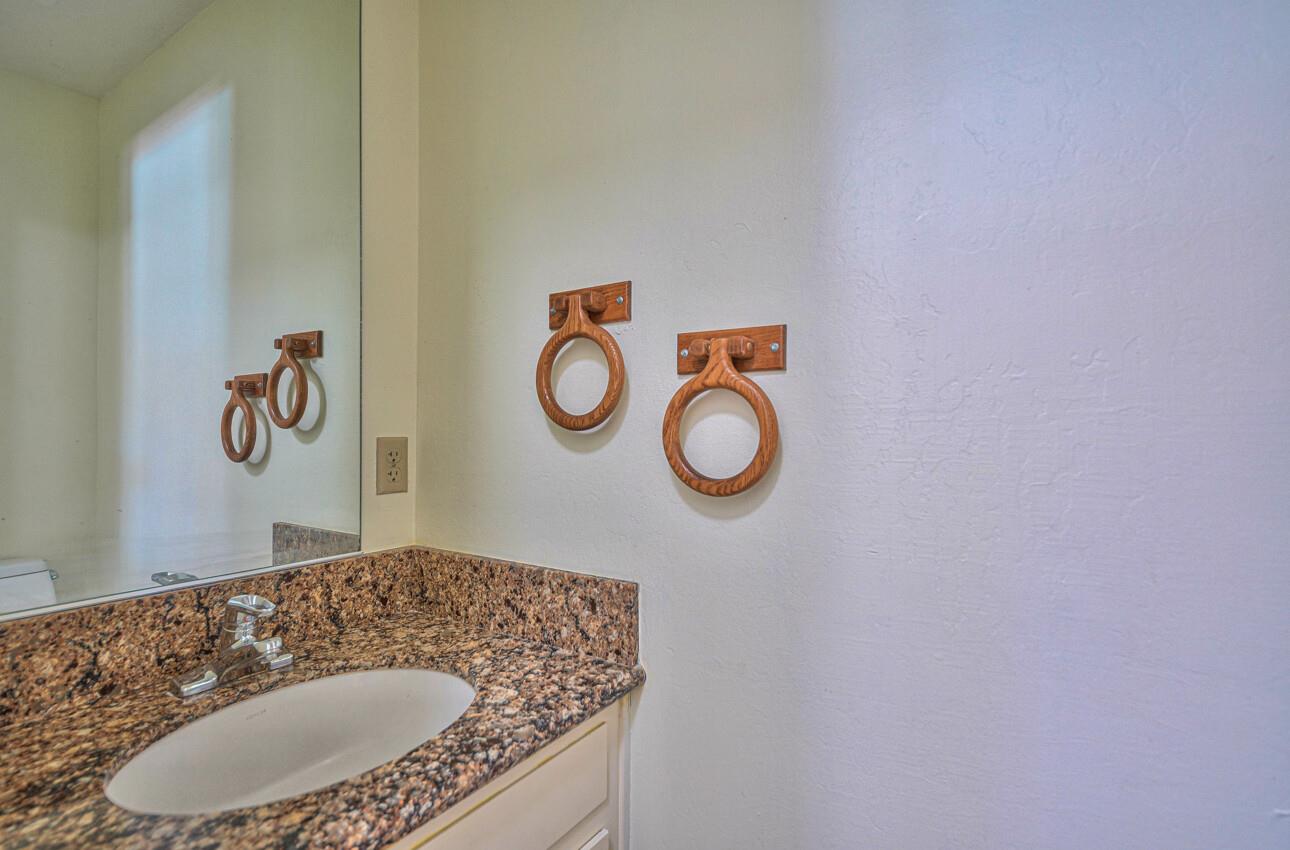 Detail Gallery Image 36 of 40 For 24585 Rimrock Canyon Rd, Salinas,  CA 93908 - 3 Beds | 2/1 Baths