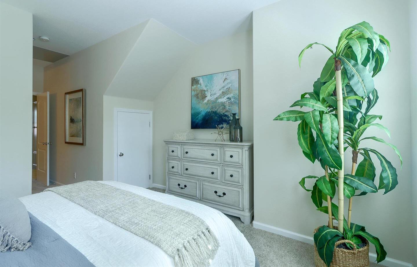 Detail Gallery Image 12 of 29 For 5509 via Lugano, Fremont,  CA 94555 - 3 Beds | 3/1 Baths