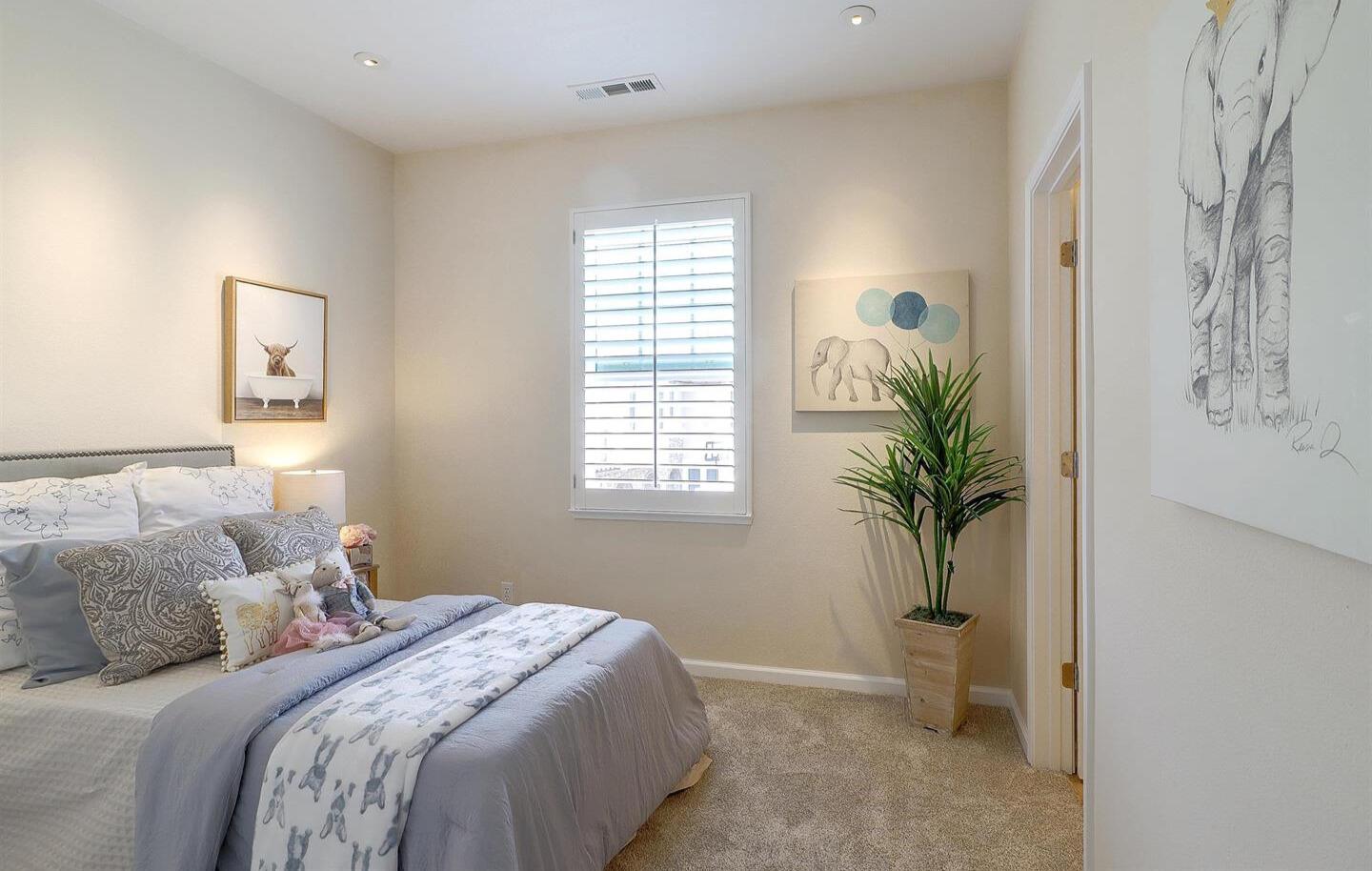 Detail Gallery Image 17 of 29 For 5509 via Lugano, Fremont,  CA 94555 - 3 Beds | 3/1 Baths