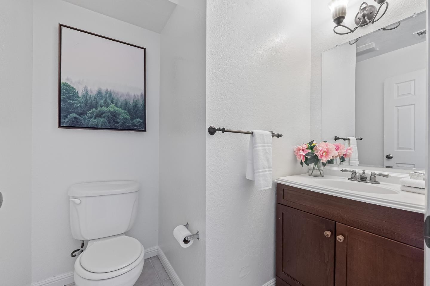 Detail Gallery Image 23 of 39 For 3022 Ironside Ct, San Jose,  CA 95132 - 3 Beds | 2/1 Baths