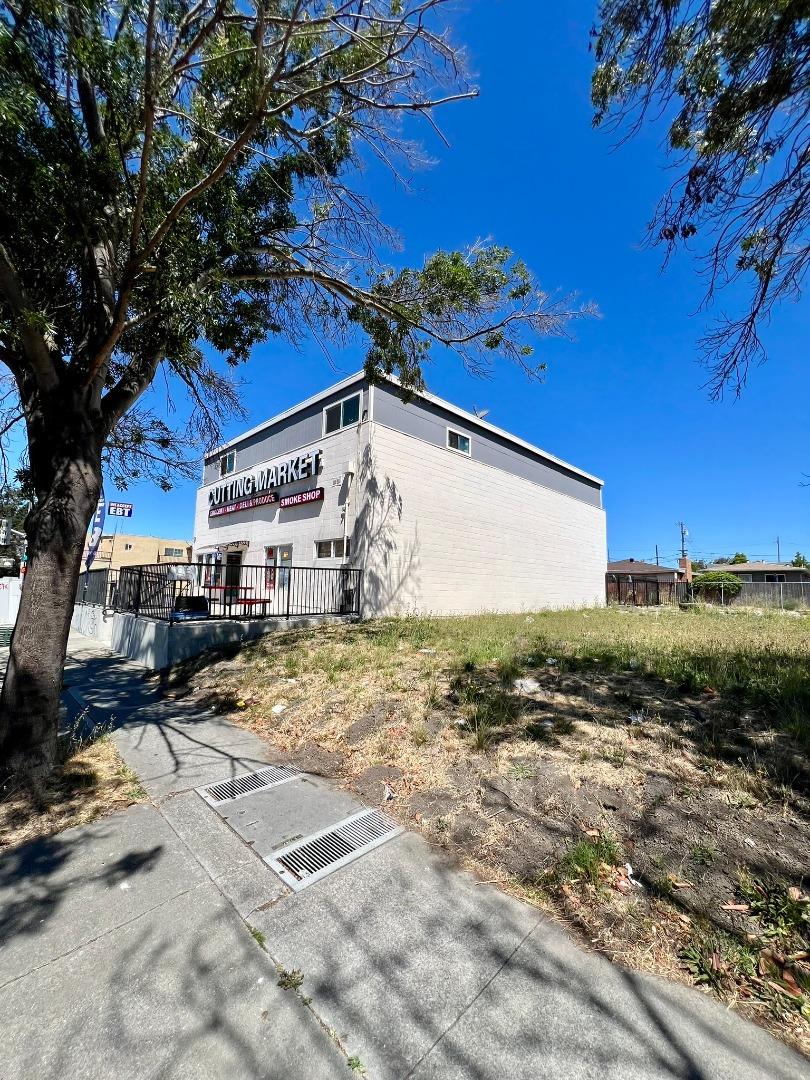 2901 Cutting Boulevard, Richmond, CA, 94804