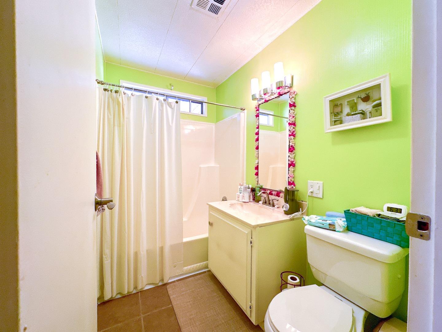 Detail Gallery Image 11 of 12 For 1220 Vienna Dr #482,  Sunnyvale,  CA 94089 - 2 Beds | 2 Baths