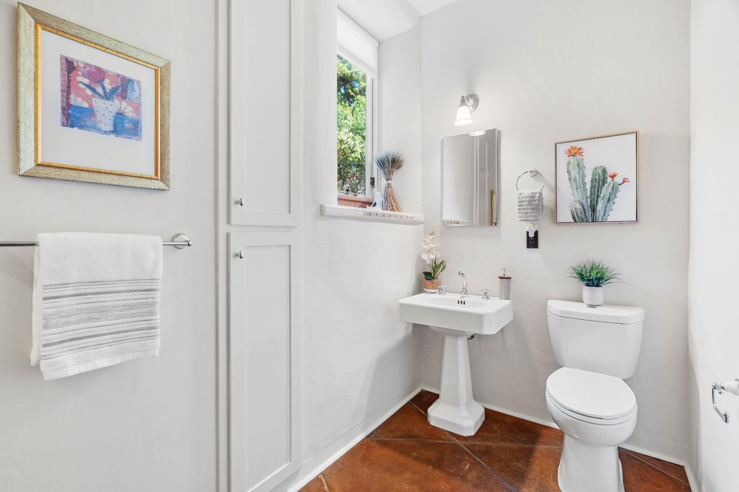 Detail Gallery Image 23 of 67 For 508 Oak Dr, Capitola,  CA 95010 - 3 Beds | 2 Baths