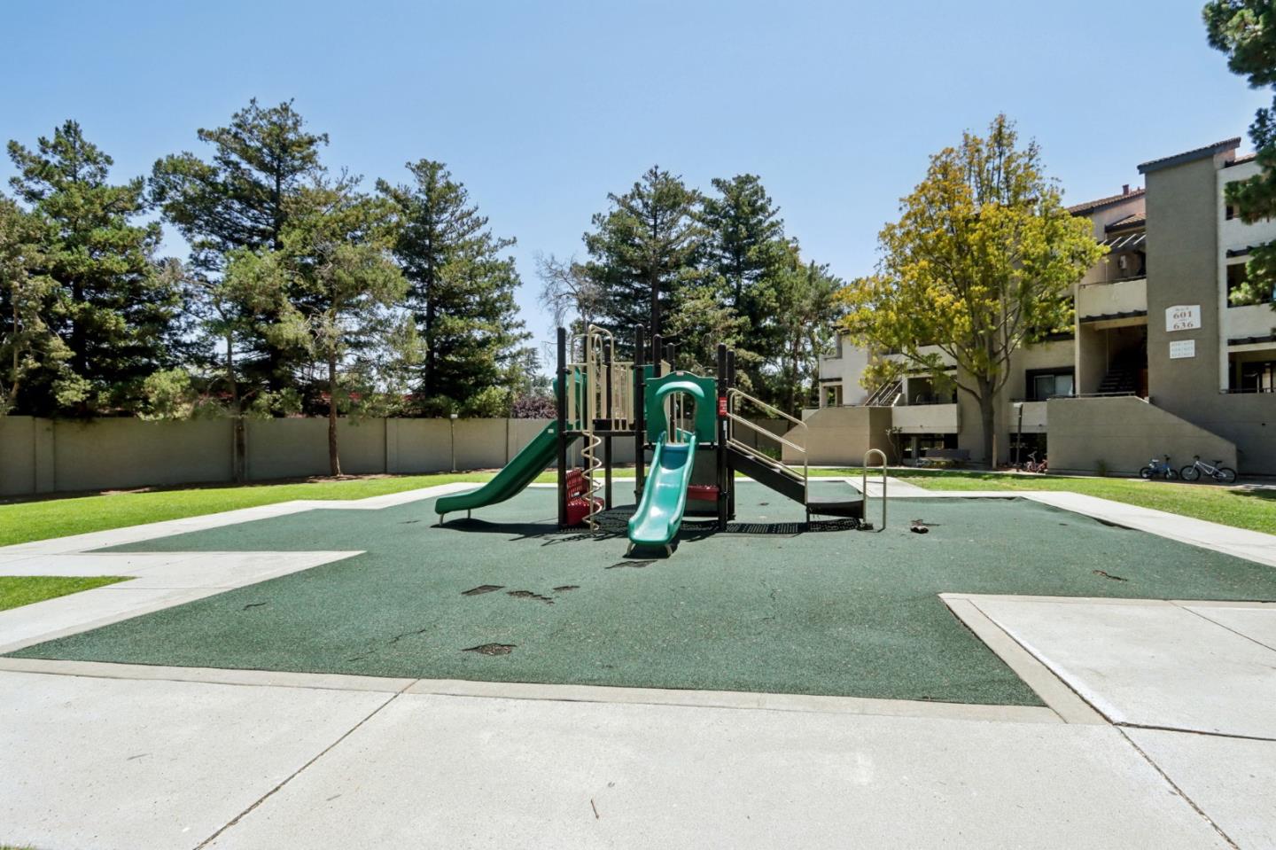 Detail Gallery Image 18 of 23 For 880 E Fremont Ave #321,  Sunnyvale,  CA 94087 - 2 Beds | 1 Baths