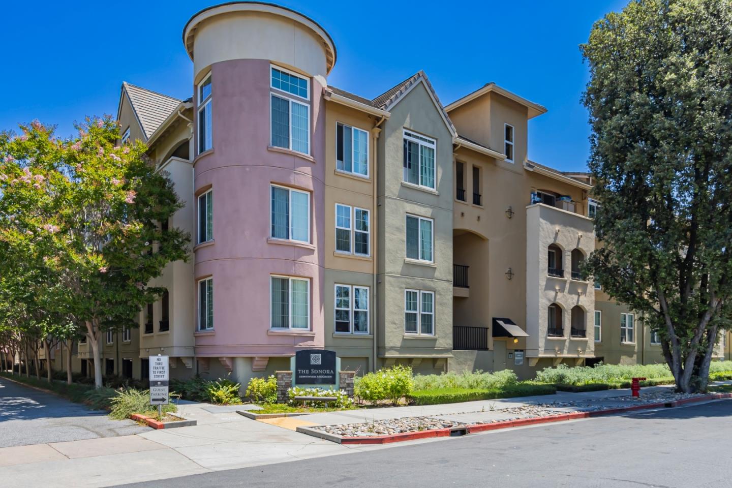 Detail Gallery Image 1 of 1 For 1550 Technology Dr #2098,  San Jose,  CA 95110 - 1 Beds | 1 Baths