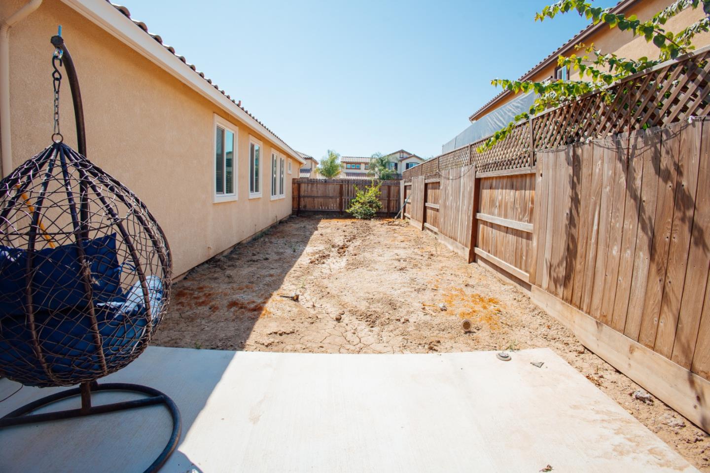 Detail Gallery Image 28 of 30 For 1668 Dodder Dr, Los Banos,  CA 93635 - 4 Beds | 3 Baths