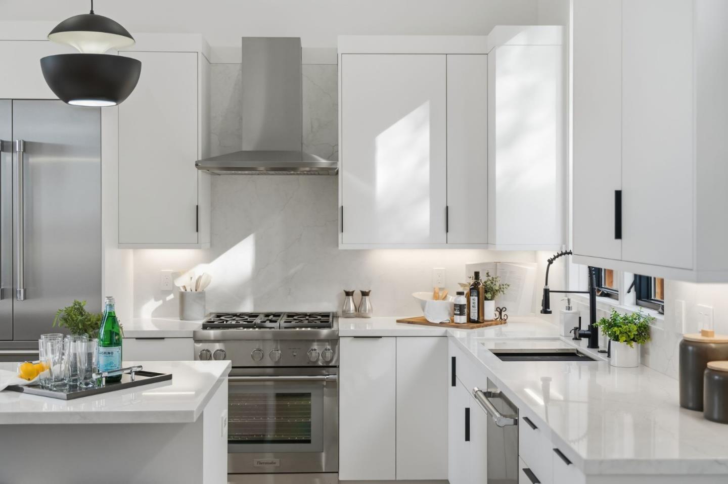 Detail Gallery Image 19 of 85 For 275 41st Ave, San Mateo,  CA 94403 - 4 Beds | 3 Baths