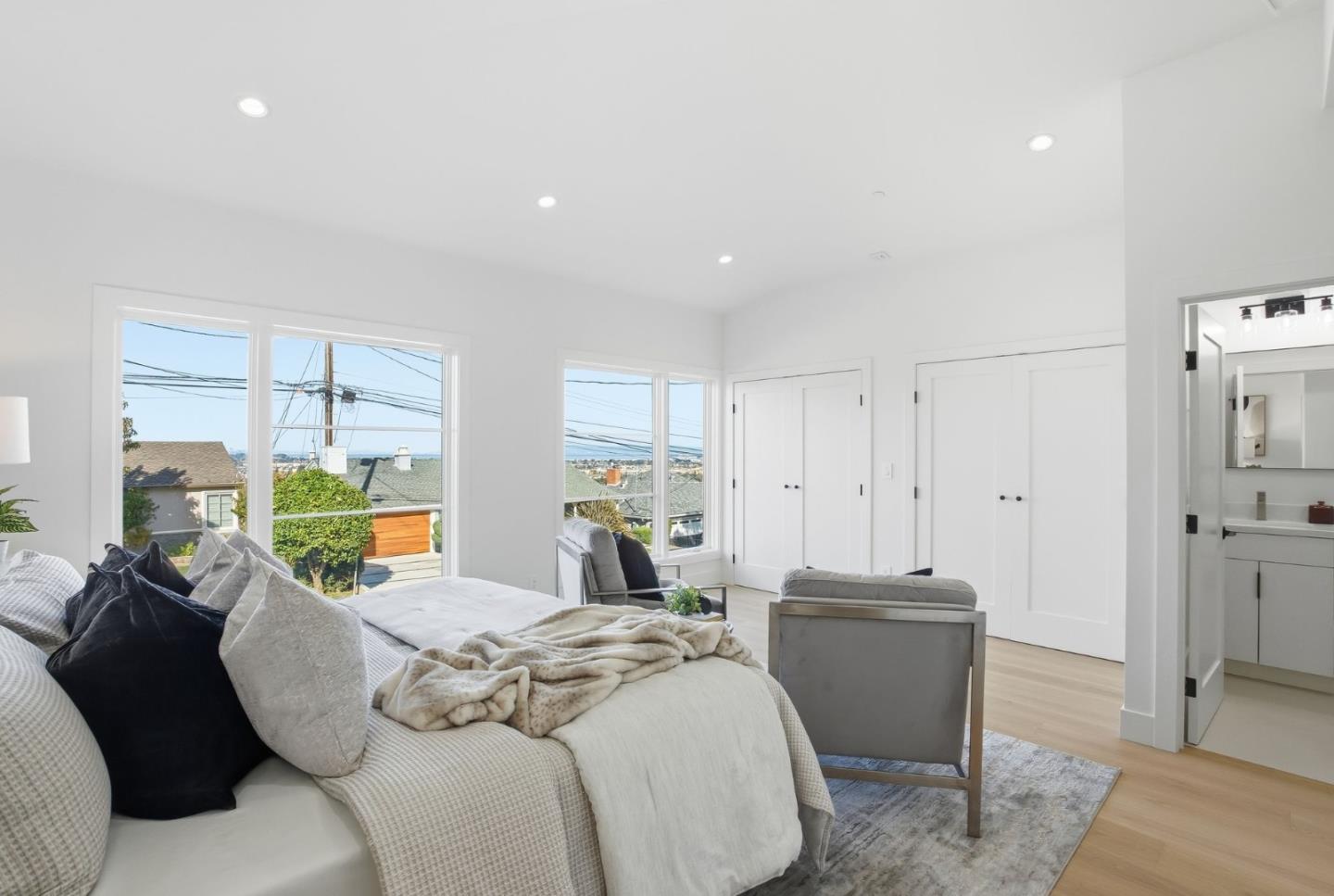 Detail Gallery Image 26 of 85 For 275 41st Ave, San Mateo,  CA 94403 - 4 Beds | 3 Baths