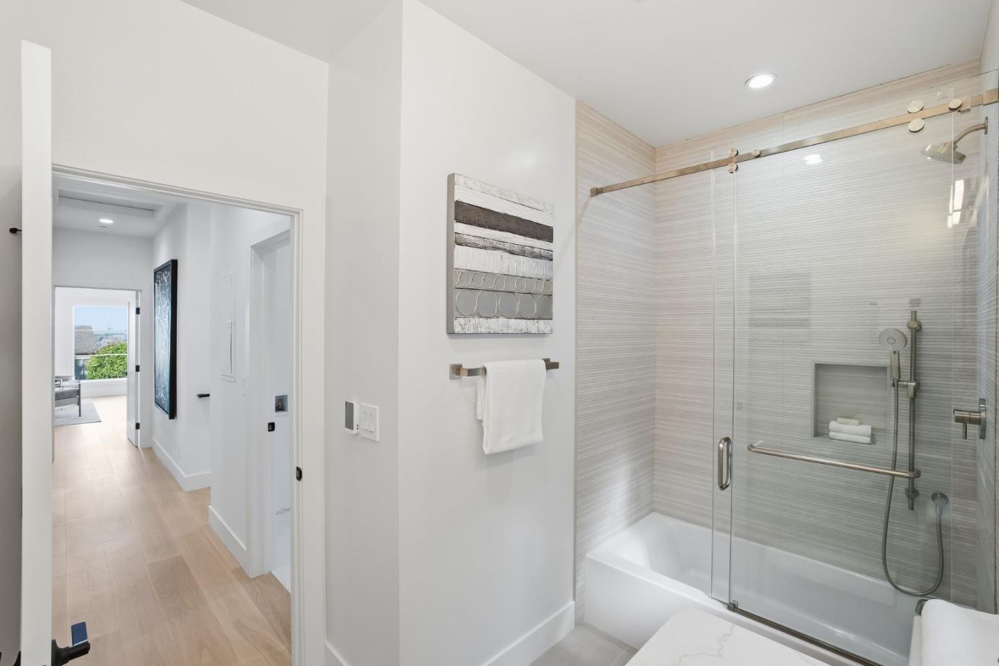 Detail Gallery Image 33 of 85 For 275 41st Ave, San Mateo,  CA 94403 - 4 Beds | 3 Baths