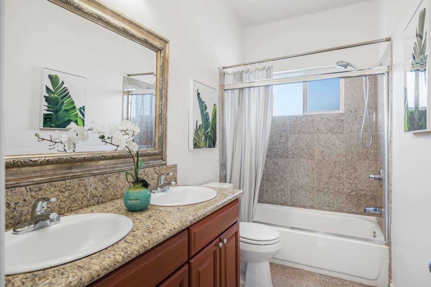 Detail Gallery Image 25 of 54 For 452 Elm Ct, Milpitas,  CA 95035 - 6 Beds | 3/1 Baths