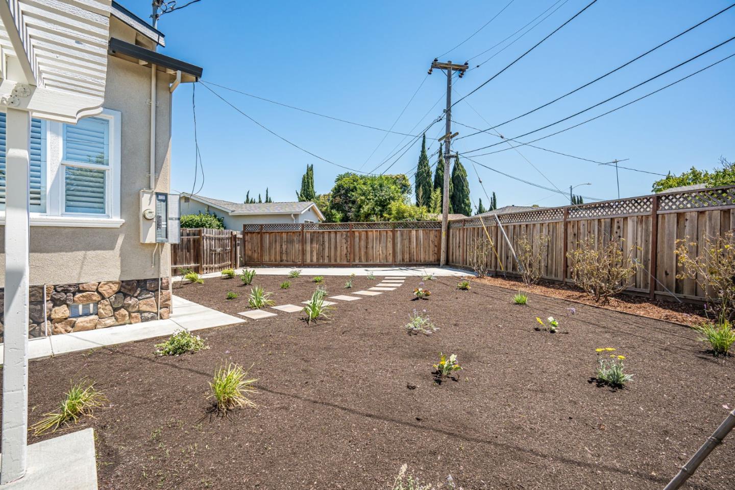 Detail Gallery Image 42 of 54 For 452 Elm Ct, Milpitas,  CA 95035 - 6 Beds | 3/1 Baths