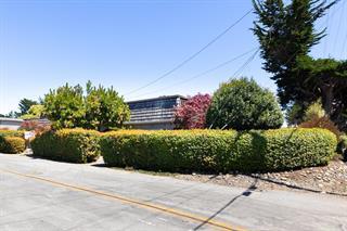 Detail Gallery Image 15 of 27 For 439 Cliff Dr, Aptos,  CA 95003 - 3 Beds | 2 Baths