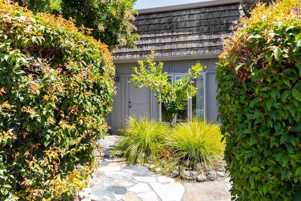 Detail Gallery Image 21 of 27 For 439 Cliff Dr, Aptos,  CA 95003 - 3 Beds | 2 Baths