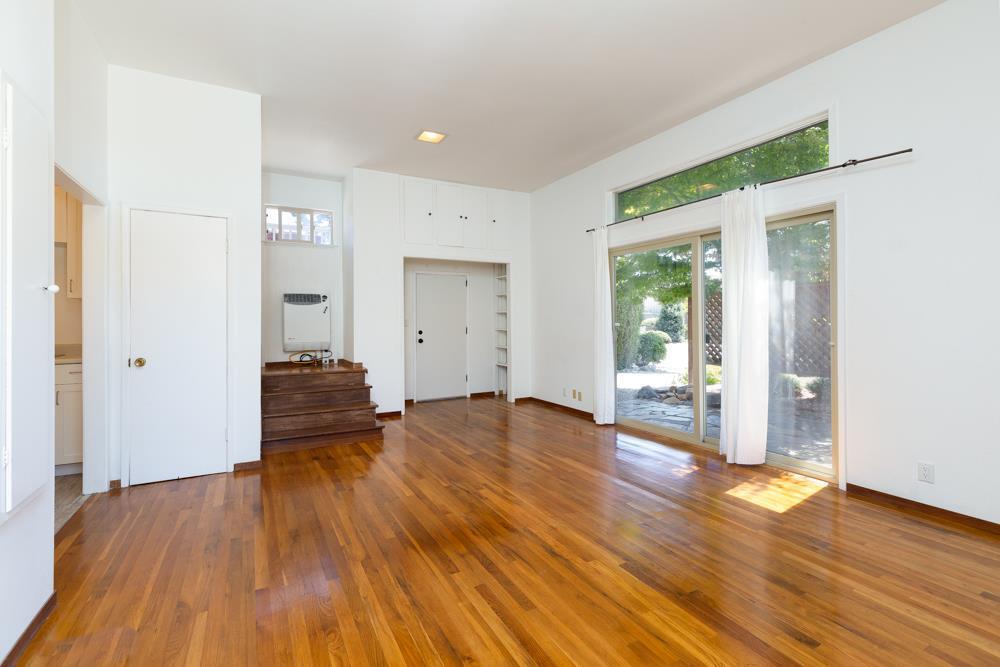 Detail Gallery Image 25 of 27 For 439 Cliff Dr, Aptos,  CA 95003 - 3 Beds | 2 Baths