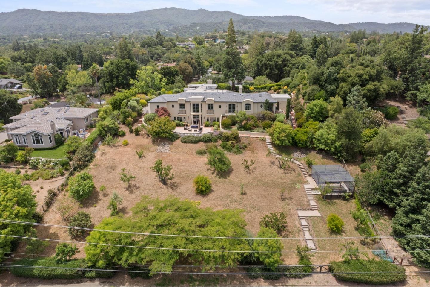 Detail Gallery Image 58 of 59 For 12445 Hilltop Dr, Los Altos Hills,  CA 94024 - 4 Beds | 5/1 Baths