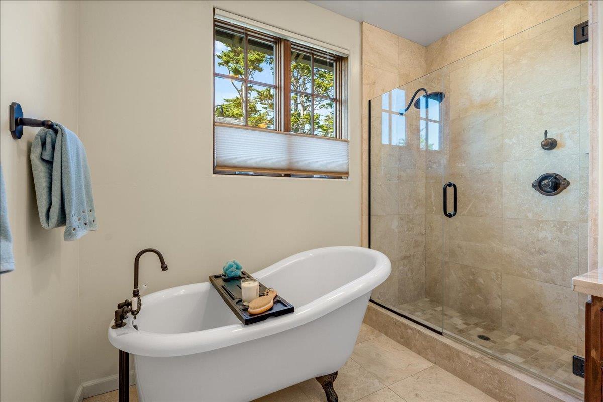 Detail Gallery Image 23 of 41 For 218 Martin Dr, Aptos,  CA 95003 - 3 Beds | 2/1 Baths