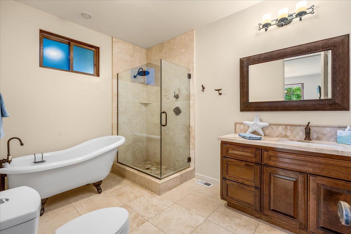 Detail Gallery Image 27 of 41 For 218 Martin Dr, Aptos,  CA 95003 - 3 Beds | 2/1 Baths