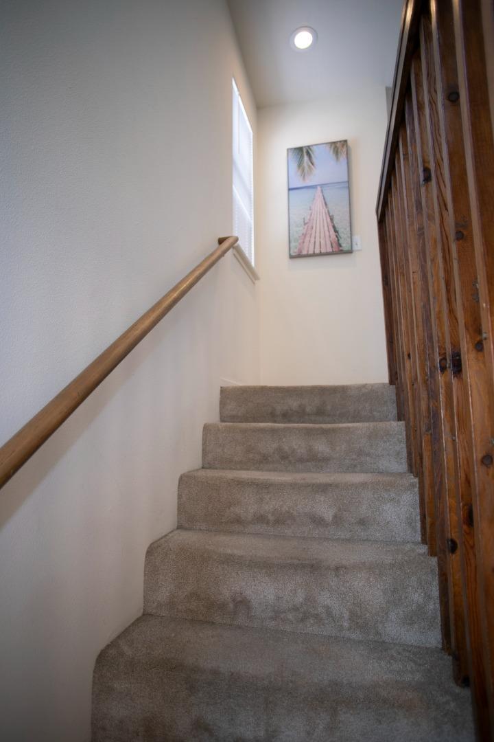 Detail Gallery Image 24 of 35 For 307 Virgin St, Monterey,  CA 93940 - 3 Beds | 2 Baths