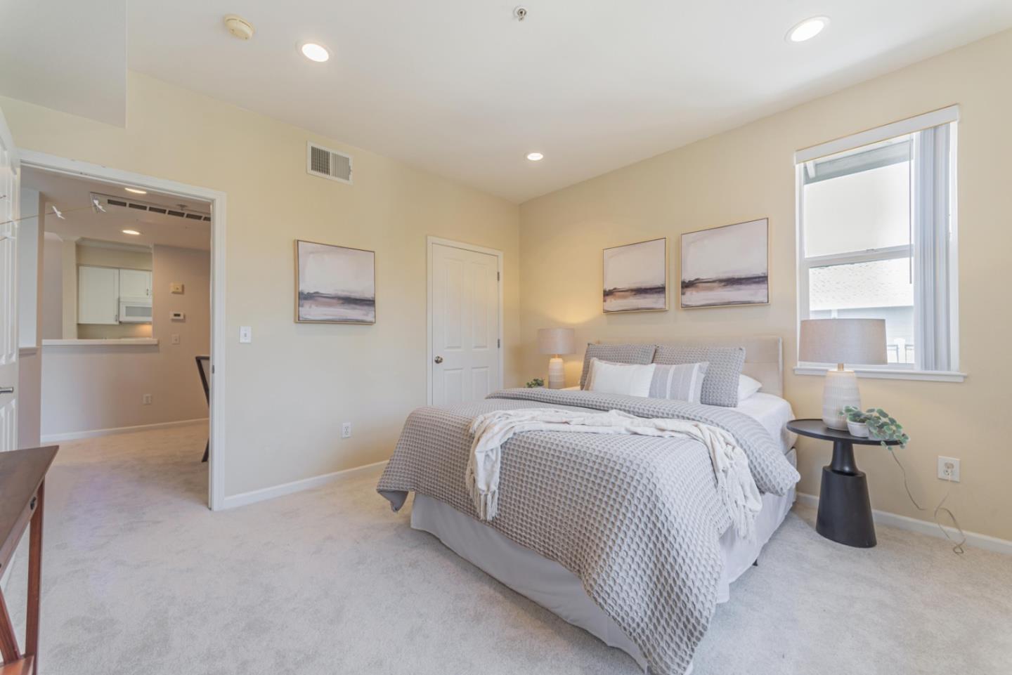 Detail Gallery Image 16 of 34 For 1982 W Bayshore Rd #230,  East Palo Alto,  CA 94303 - 1 Beds | 1 Baths