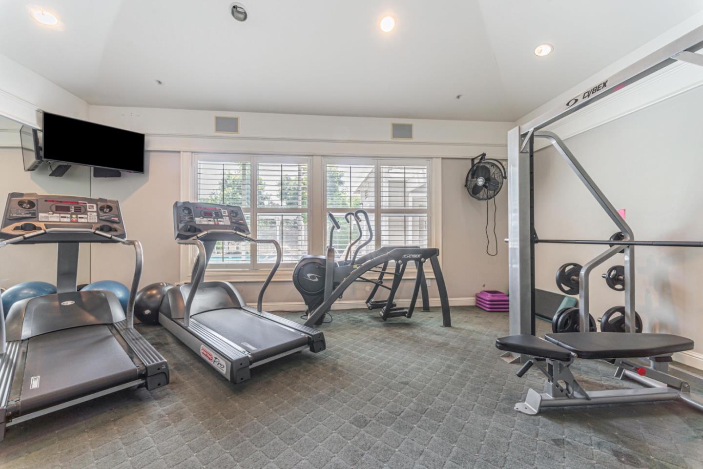 Detail Gallery Image 26 of 34 For 1982 W Bayshore Rd #230,  East Palo Alto,  CA 94303 - 1 Beds | 1 Baths