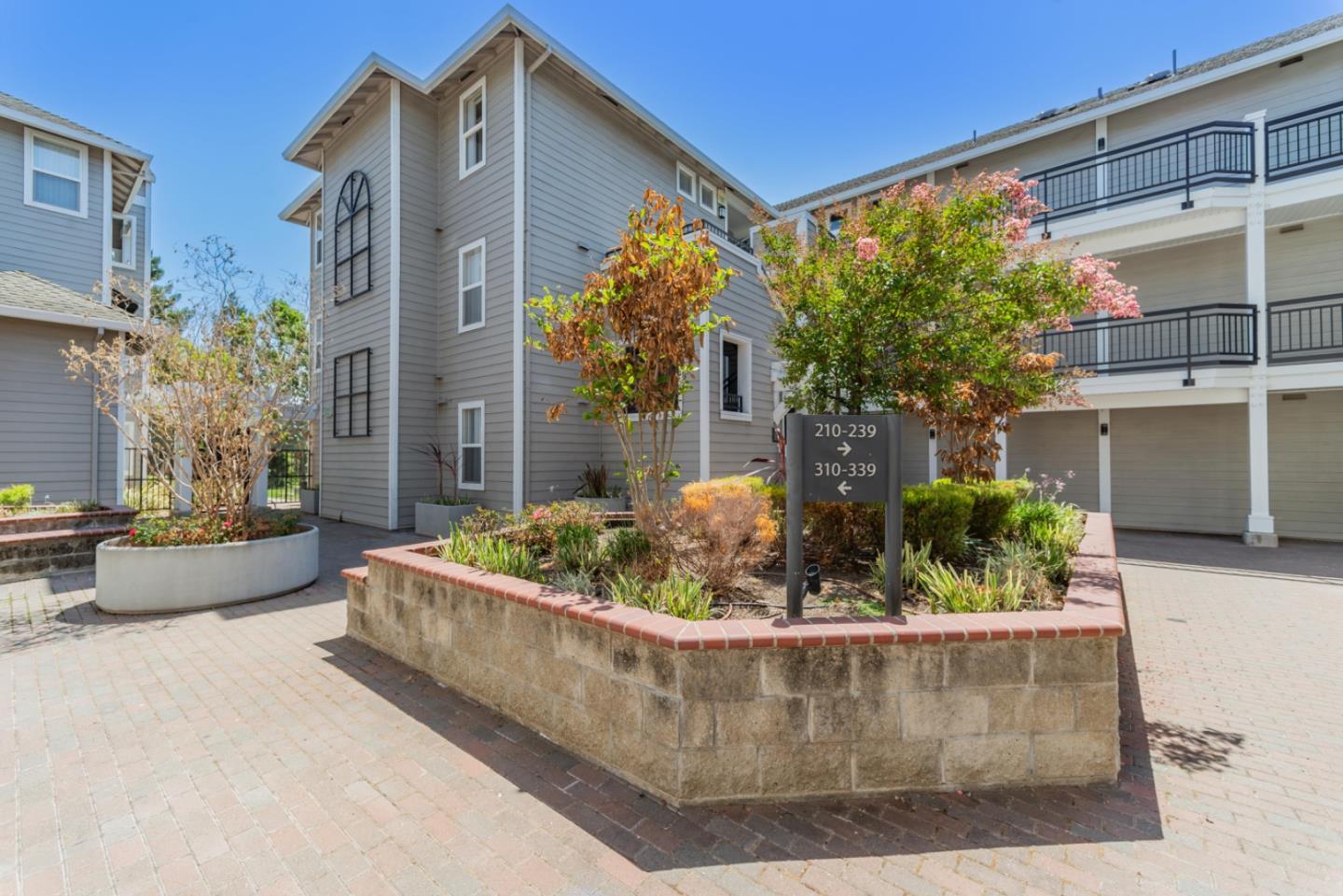 Detail Gallery Image 29 of 34 For 1982 W Bayshore Rd #230,  East Palo Alto,  CA 94303 - 1 Beds | 1 Baths