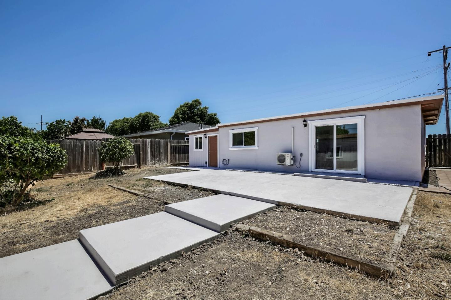 Detail Gallery Image 15 of 19 For 6287 Zulmida Ave, Newark,  CA 94560 - 3 Beds | 1 Baths