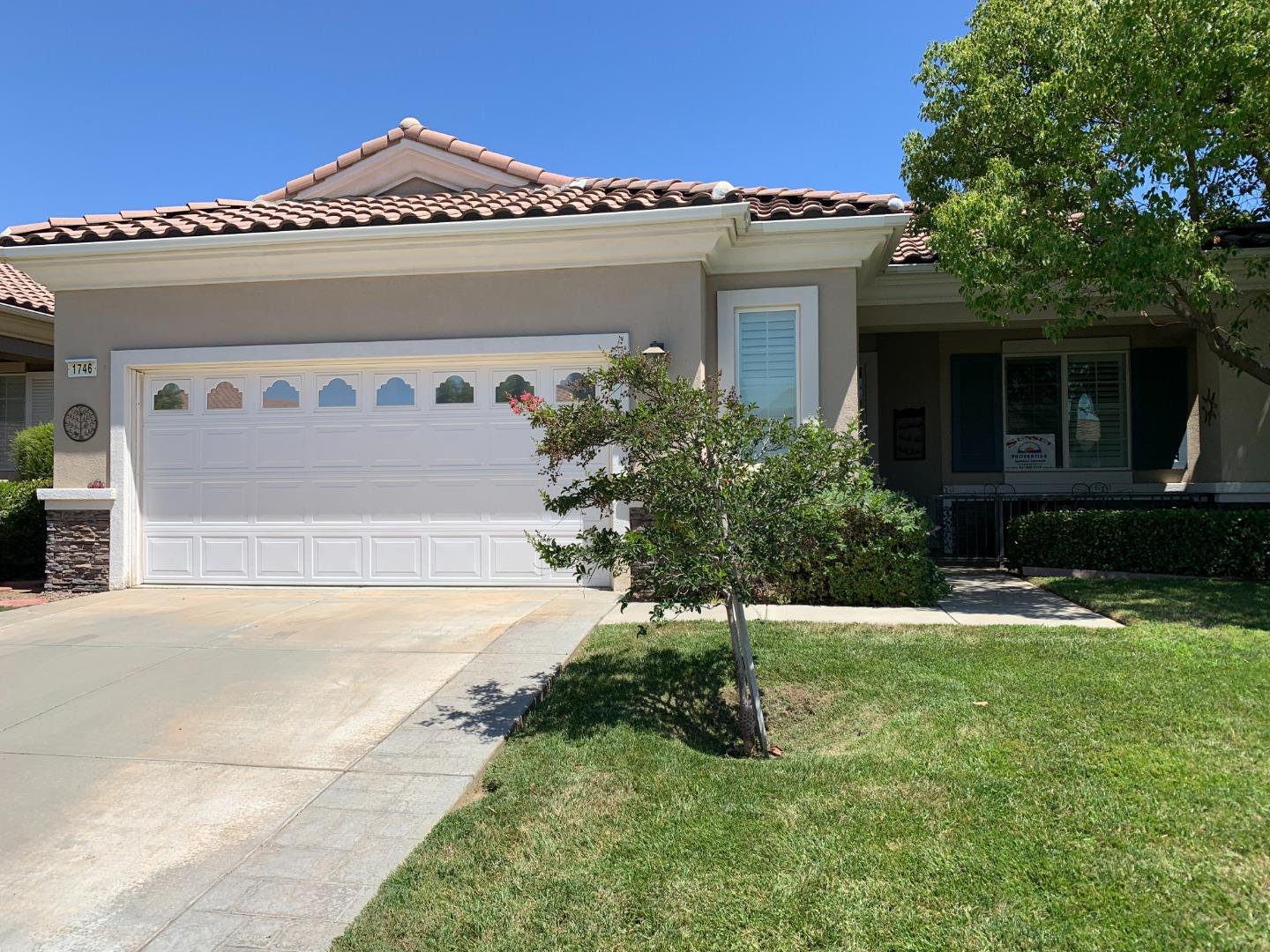 Detail Gallery Image 2 of 30 For 1746 N Forest Oaks Dr, Beaumont,  CA 92223 - 2 Beds | 2 Baths