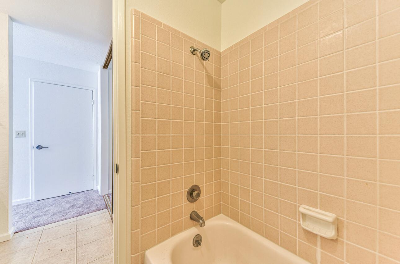 Detail Gallery Image 21 of 35 For 4000 Rio Rd #36,  Carmel,  CA 93923 - 2 Beds | 2 Baths