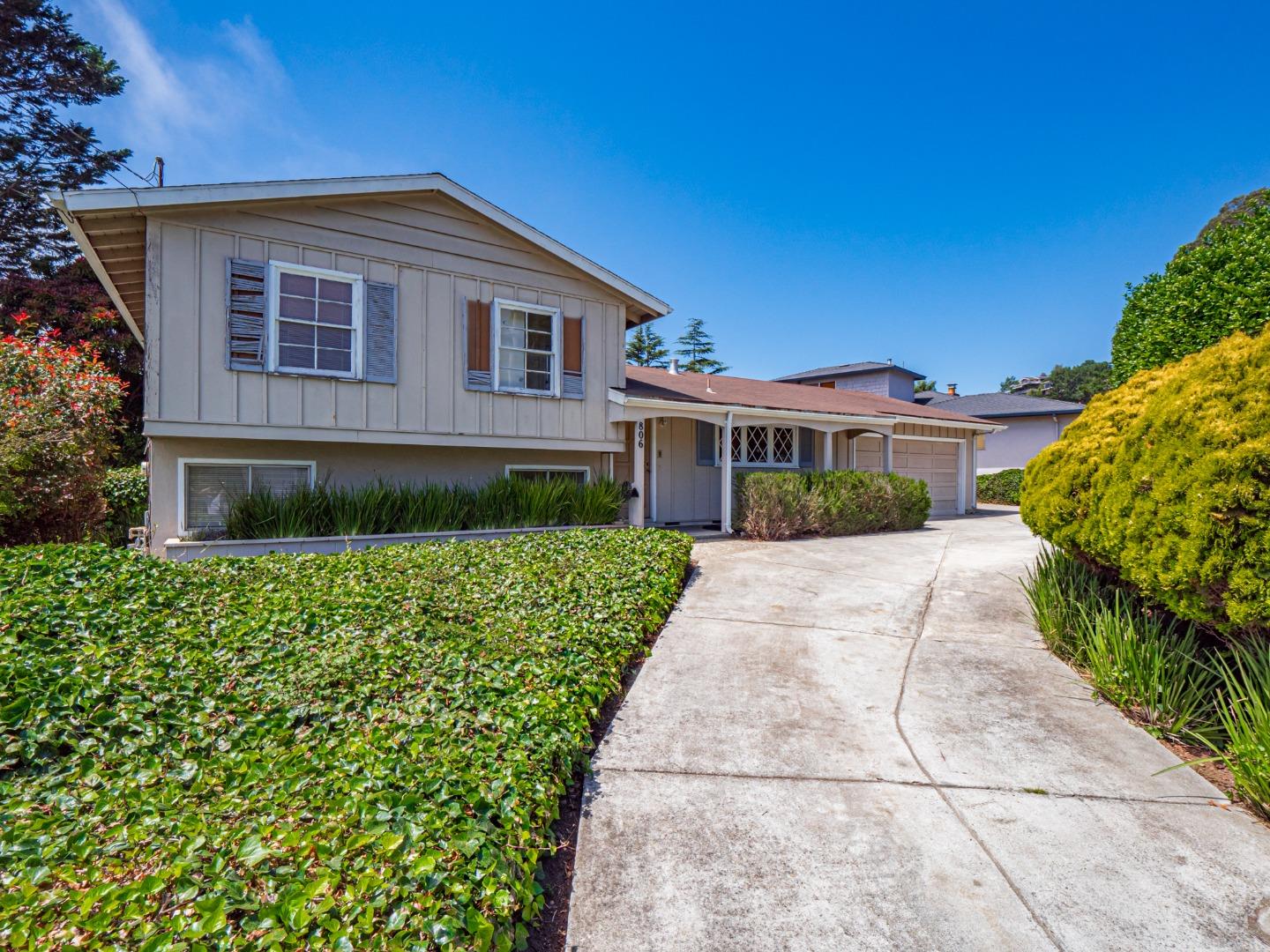 Detail Gallery Image 1 of 1 For 806 Clubhouse Dr, Aptos,  CA 95003 - 4 Beds | 2/1 Baths