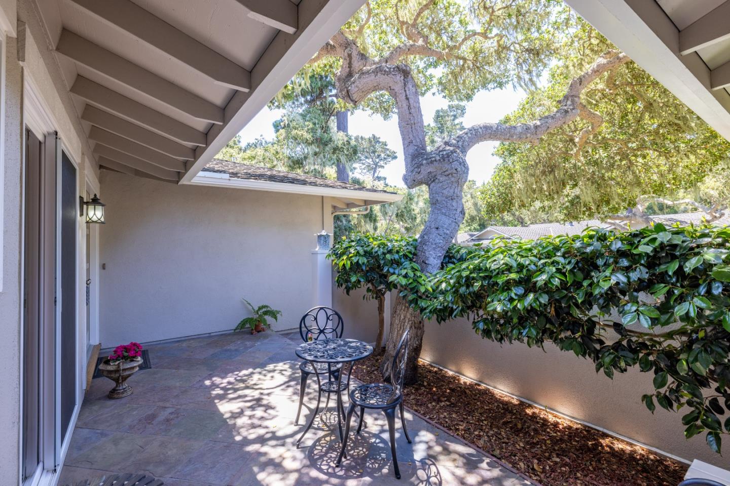 Detail Gallery Image 20 of 22 For 74 Country Club Gate, Pacific Grove,  CA 93950 - 3 Beds | 2 Baths